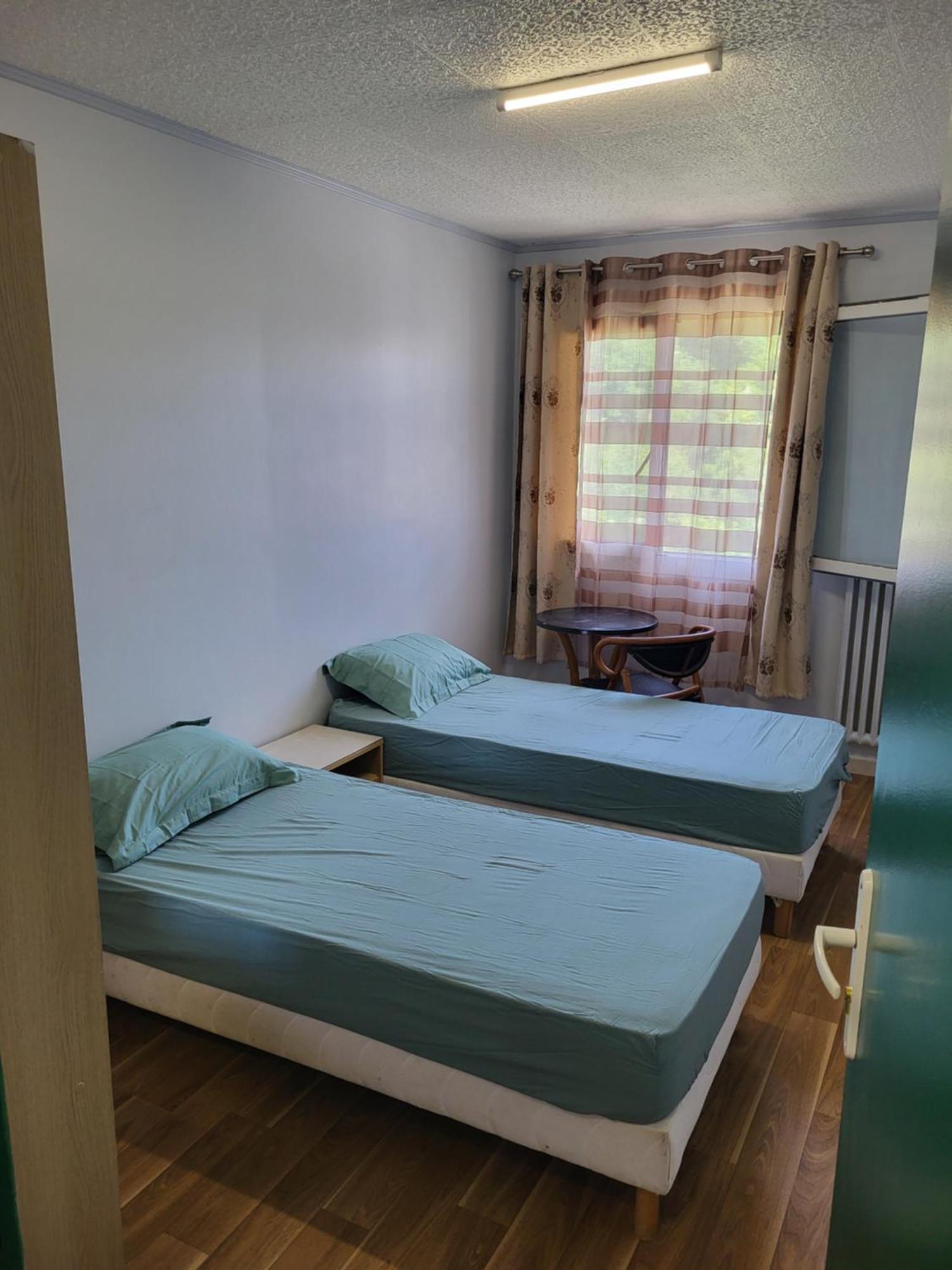 Private Room-3 In Hannana Apartment- 2 Min Walk To Tram 12 Min To Nice Train Station 15 Min To Massena Place Eksteriør billede